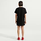 ナイキ スポーツウェア ウィメンズ オーバーサイズド ショートスリーブ Tシャツ