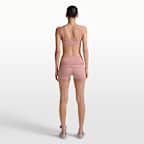 Jupe-short à taille repliable NikeSKIMS Matte 8 cm pour femme