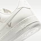 ナイキ エア フォース 1 '07 LV8 ウィメンズシューズ