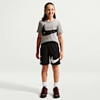 Nike Sportswear Club T-Shirt (ältere Kinder)