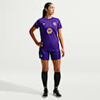 FC Barcelona Strike Away Kobe Kurzarm-Fußballshirt mit Dri-FIT-Technologie (Damen)