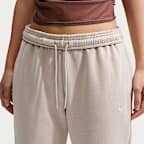 Nike Studio Fleece Medium Weight Pantalón de talle medio con bajos elásticos - Mujer