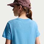 Playera para niños talla grande Nike Sportswear Club