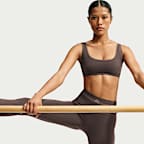 NikeSKIMS Ribbed Seamless Women's Micro-Scoop Bra