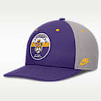 Gorra universitaria Nike Dri-FIT ajustable para hombre LSU Athletic Prep Pro