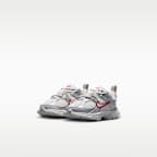 Nike V5 RNR 嬰幼兒鞋款