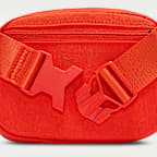 ナイキ オーラ クロスボディバッグ (2L)