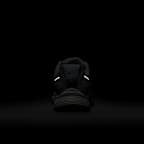 Γυναικεία παπούτσια Nike V5 RNR με ανακλαστικές λεπτομέρειες