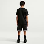 Nike Sportswear Older Kids' T-Shirt