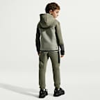 Nike Sportswear Tech Fleece Older Kids' Joggers