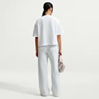 T-shirt oversize court moderne Nike Sportswear pour femme