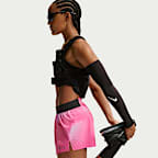 Short de running taille mi-haute avec sous-short intégré Dri-FIT Nike Swift 6 cm pour femme