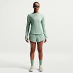 Löparshorts 2-i-1 Nike Swift Dri-FIT med medelhög midja för kvinnor