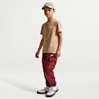 Nike Sportswear Older Kids' T-Shirt