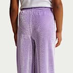 Conjunto de 2 piezas de pants y sudadera de terciopelo Swoosh Sparkle para niños talla pequeña Nike