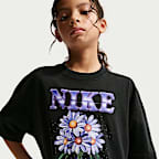 Nike Sportswear Older Kids' (Girls') Oversized T-Shirt