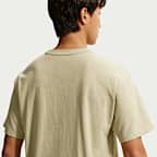 Nike Sportswear Premium Essentials T-Shirt