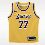 Jersey Nike NBA Replica para niños talla pequeña Luka Doncic Los Angeles Lakers Icon Edition
