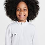 Haut d'entraînement de foot à manches longues et 1/4 de zip Dri-FIT Nike Academy pour ado
