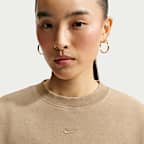 Nike Studio Fleece Medium Weight Women's Oversized Washed Crew-Neck Sweatshirt