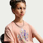 Nike Sportswear Big Kids' (Girls') T-Shirt