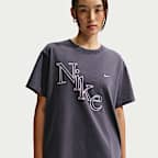 Nike Sportswear Classic Women's Oversized T-Shirt