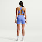 나이키 유니버사 여성 하이웨이스트 5인치 노 프론트 심 바이커 쇼츠