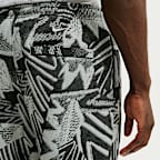 Giannis Men's Fleece Cuffed Basketball Trousers