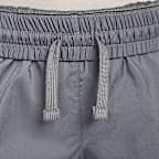 Shorts de tejido Woven de 15 cm para niños talla grande Nike Sportswear Club