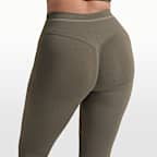 NikeSKIMS Ribbed Seamless Women's High-Waisted 26" Leggings