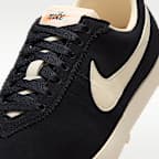 Tenis para mujer Nike Astrograbber Suede