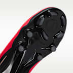 Nike Jr. Phantom 6 Low Pro Older Kids' Multi-Ground Football Boots