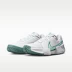 Nike GP Challenge Pro Women's Hard Court Tennis Shoes
