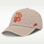 Gorro ajustable Nike de la NFL de los Tampa Bay Buccaneers para hombre, línea Rewind Club