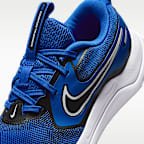 Tenis de correr en pavimento para niños grandes Nike Cosmic Runner