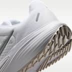 Tenis de correr en pavimento para mujer Nike Quest 7