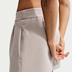 Calções folgados de 10 cm de cintura normal Dri-FIT Nike 24.7 ImpossiblySoft para mulher