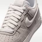 Buty męskie Nike Air Force 1 '07 LV8