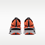 Vaporfly 4 x DISTANCE Straßenlaufschuh für Wettkämpfe (Herren)