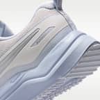 Nike Cosmic Runner Big Kids' Road Running Shoes