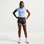 Playera de correr de manga corta Dri-FIT cropped sin costuras para mujer Nike Swift