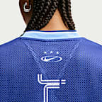 Nike Sportswear File Tişört
