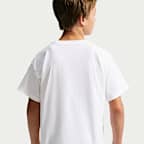 Playera de básquetbol para niños Nike