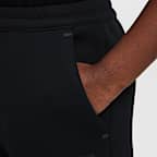 Conjunto de cuello redondo de dos piezas Nike para niños talla pequeña