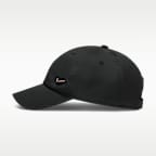 Nike Dri-FIT Club Unstructured Metal Swoosh Cap