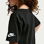 Playera con estampado animal print para niños talla pequeña Nike