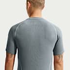 Nike Tech 男款 Dri-FIT 短袖上衣