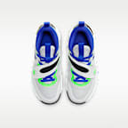 Nike Team Hustle D 11 Little Kids' Shoes