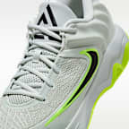 Giannis Immortality 4 Basketball Shoes