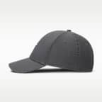 Gorra Swoosh con estructura Nike Club